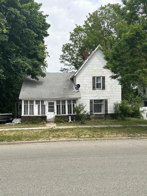 346 W Franklin Ave, Reed City, MI 49677