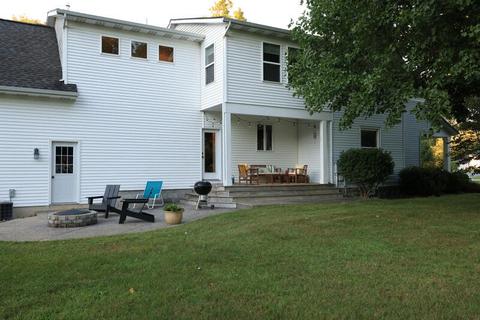 4418 64th St, Holland, MI 49423 photo 5