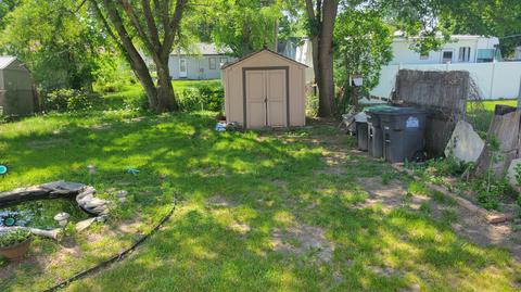 9026 Clippert St, Taylor, MI 48180 photo 12