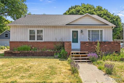 2514 Byron Center Ave SW, Wyoming, MI 49519