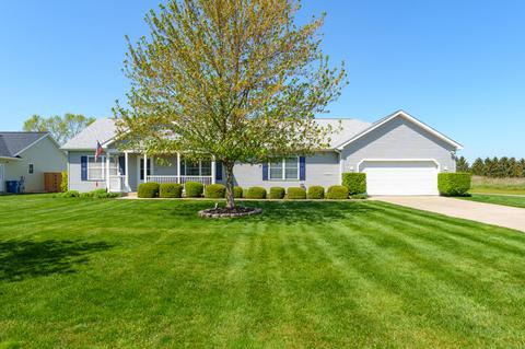1142 Winter Cherry Ln, Vicksburg, MI 49097