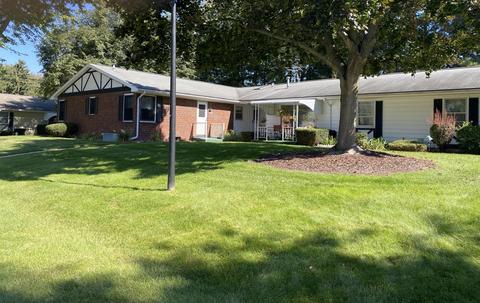 5072 Southglow Ct SE, Kentwood, MI 49508