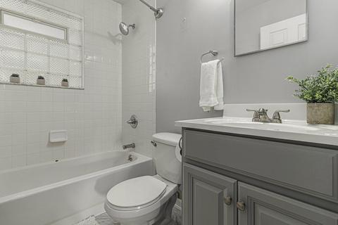 7849 Pine St, Taylor, MI 48180 photo 11