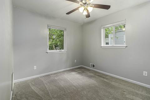 7849 Pine St, Taylor, MI 48180 photo 12