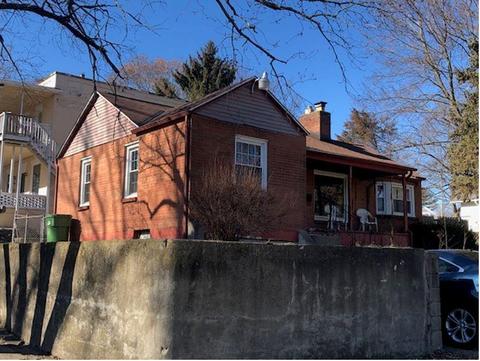 80 Maple Grove Ave, Battle Creek, MI 49017
