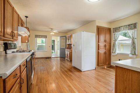 2221 E Main St, Niles, MI 49120 photo 12
