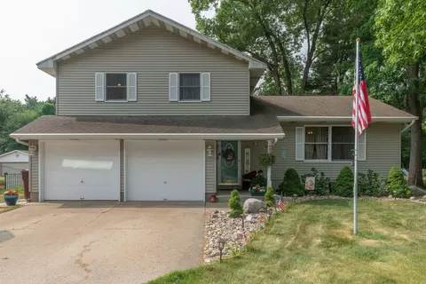 1347 Robin Rd, Muskegon, MI 49445