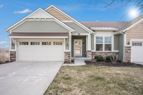 4438 Sunnycrest Ct, Holland, MI 49424