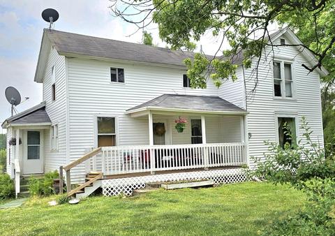 6504 Oak Grove Rd, Burlington, MI 49029