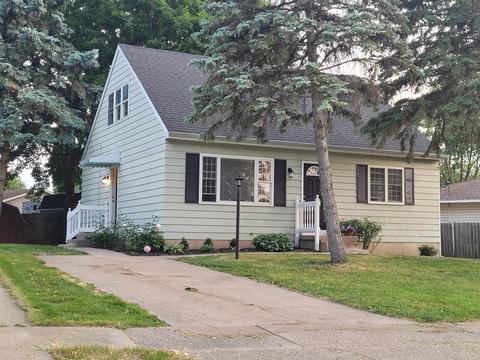 4318 Chesterfield NW, Grand Rapids, MI 49534