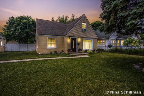 200 Pickett St SW, Grand Rapids, MI 49548