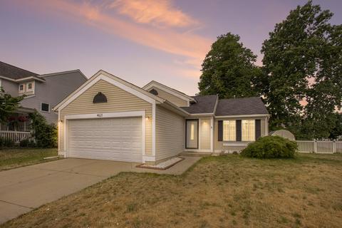 4621 Meadow Lake Dr SE, Kentwood, MI 49512