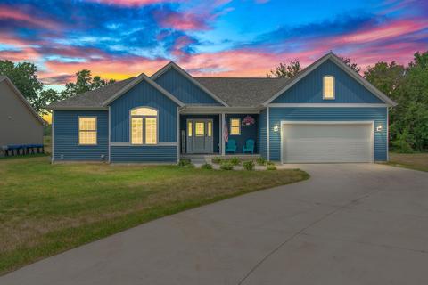 137 Fawn Run, Coldwater, MI 49036
