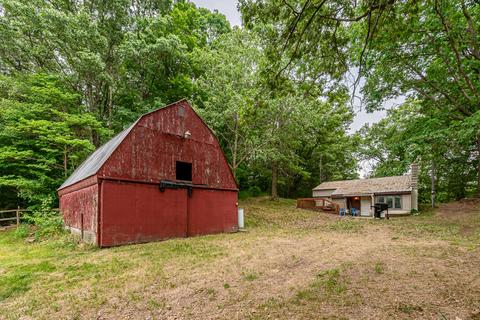 3775 Evergreen Rd SE, Stanton, MI 48888 photo 3