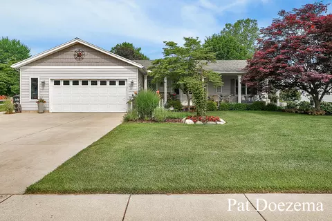 6735 Airfield Ct SW, Byron Center, MI 49315