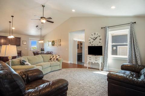792 E Tyler Rd, Hart, MI 49420 photo 4