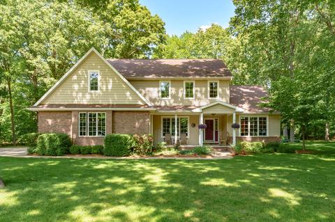32725 Mark Pl, Paw Paw, MI 49079