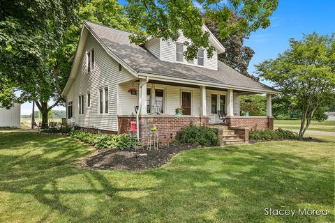 12901 Ritchie Ave NE, Cedar Springs, MI 49319