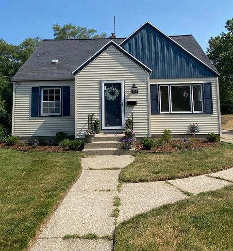 711 Colrain St SW, Wyoming, MI 49509