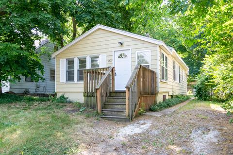 1014 Boston St SE, Grand Rapids, MI 49507