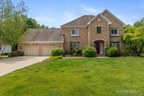 6272 Redington Ct SE, Ada, MI 49301