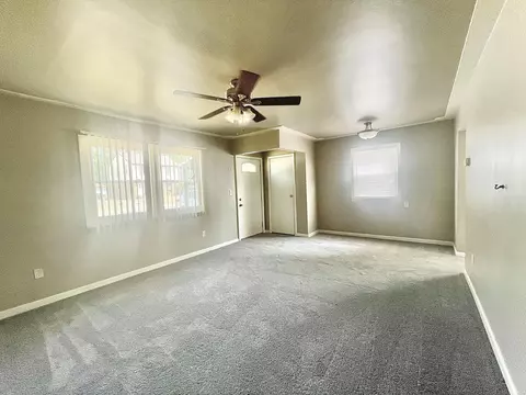 246 Nora St SE, Kentwood, MI 49548
