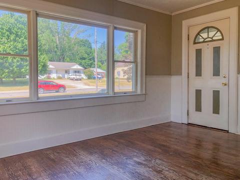 116 Main St, Blanchard, MI 49310 photo 9