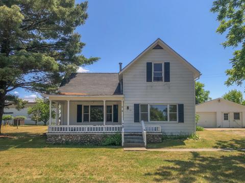 116 Main St, Blanchard, MI 49310