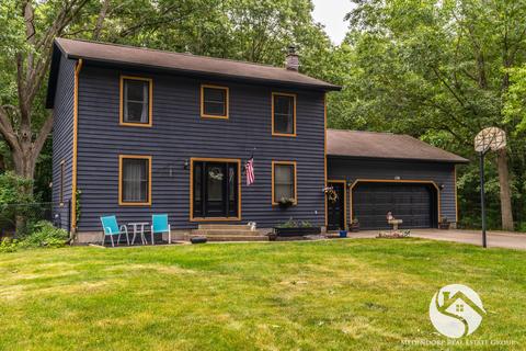 128 N Green Creek Rd, Muskegon, MI 49445