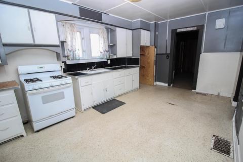 227 Second Ave, Three Rivers, MI 49093 photo 10