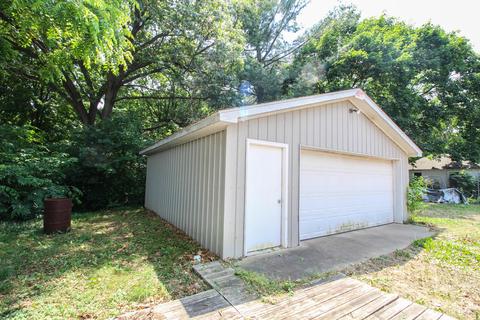 227 Second Ave, Three Rivers, MI 49093 photo 4