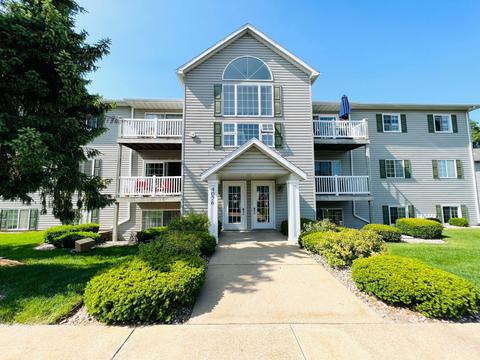 4076 W Centre Ave #109, Portage, MI 49002