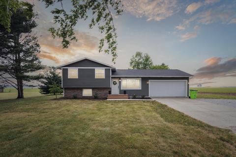 68250 Lutz Rd, White Pigeon, MI 49099