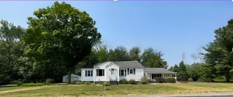3703 W Glendora Rd, New Troy, MI 49119