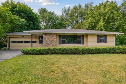 812 Huntington Blvd, Albion, MI 49224