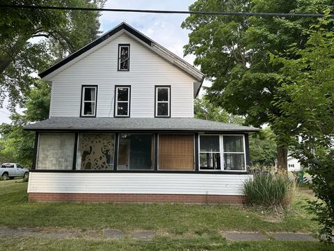 105 E Read St, Marcellus, MI 49067 photo 3
