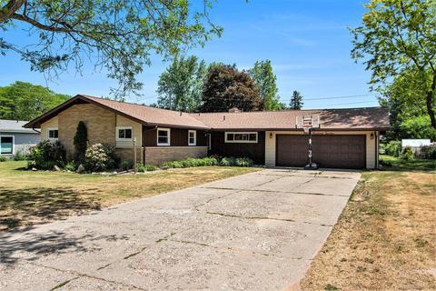 312 Tomahawk Ln, Reed City, MI 49677