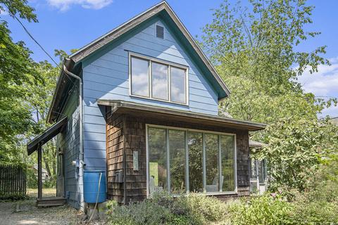 1616 Jefferson Ave, Kalamazoo, MI 49006