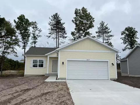 2517 Hawk Dr, Muskegon, MI 49444