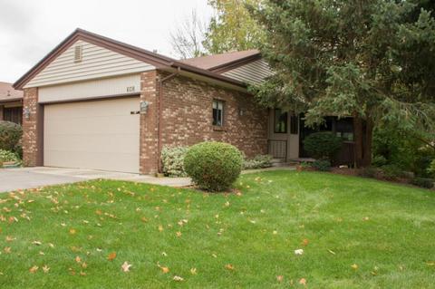 608 Idlewild Ct SW, Byron Center, MI 49315