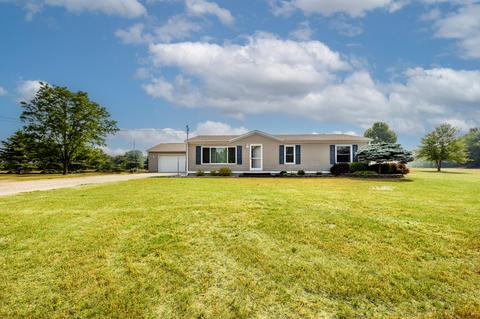 5333 Becht Rd, Coloma, MI 49038