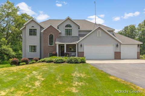 10580 Moran St NE, Cedar Springs, MI 49319