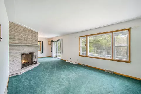 1752 S E Dr S, East Leroy, MI 49051