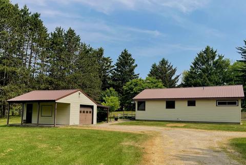 356 Homer St, Hubbardston, MI 48845