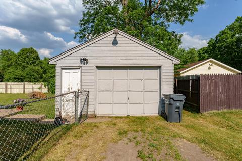 520 Ransom St, Augusta, MI 49012 photo 3