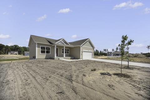 6032 N Bear Den Trl, Muskegon, MI 49444