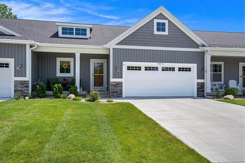 16314 Fort Myers Ave #8, Spring Lake, MI 49456