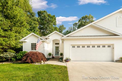 161 Stone Gate Ct, Spring Lake, MI 49456