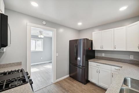 430 Madison St, Jackson, MI 49202 photo 20