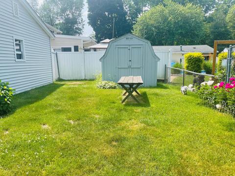 723 N Gordon St, Marshall, MI 49068 photo 6